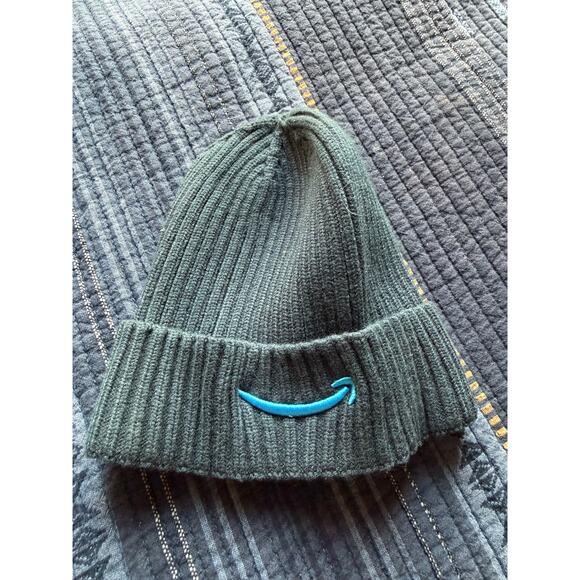 Amazon Knit Beanie Hat Black Winter Cap One Size - Picture 1 of 5